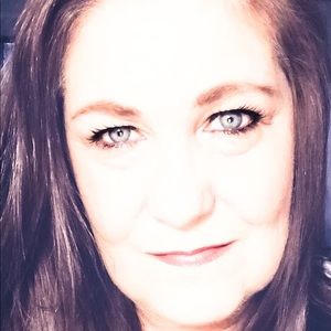 Meet your Posher, Lyn